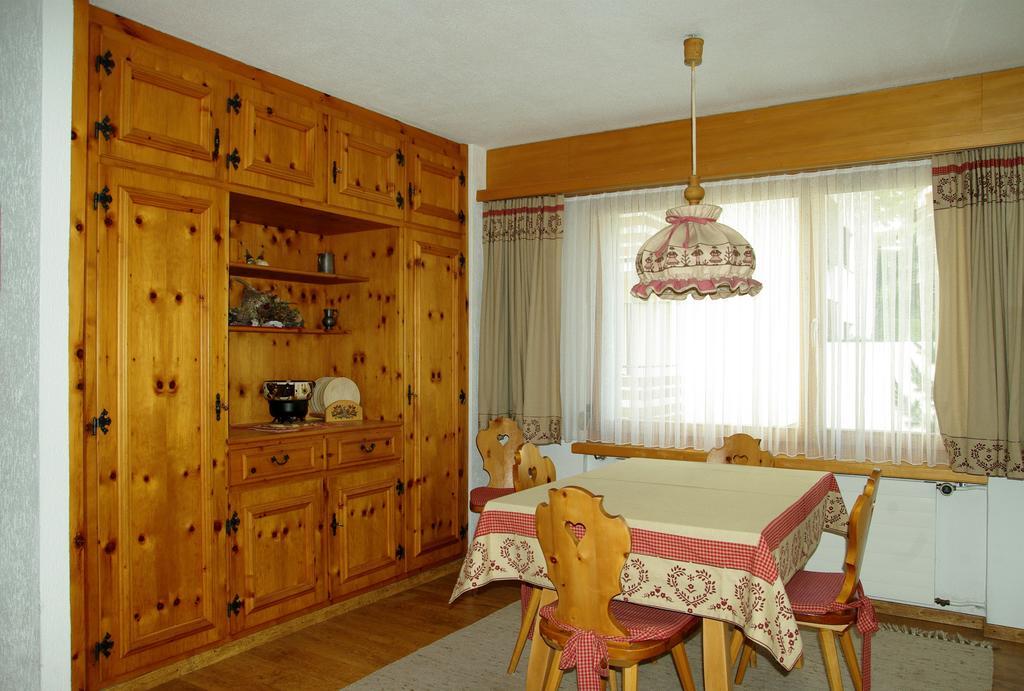 Ferienwohnung In Давос Экстерьер фото