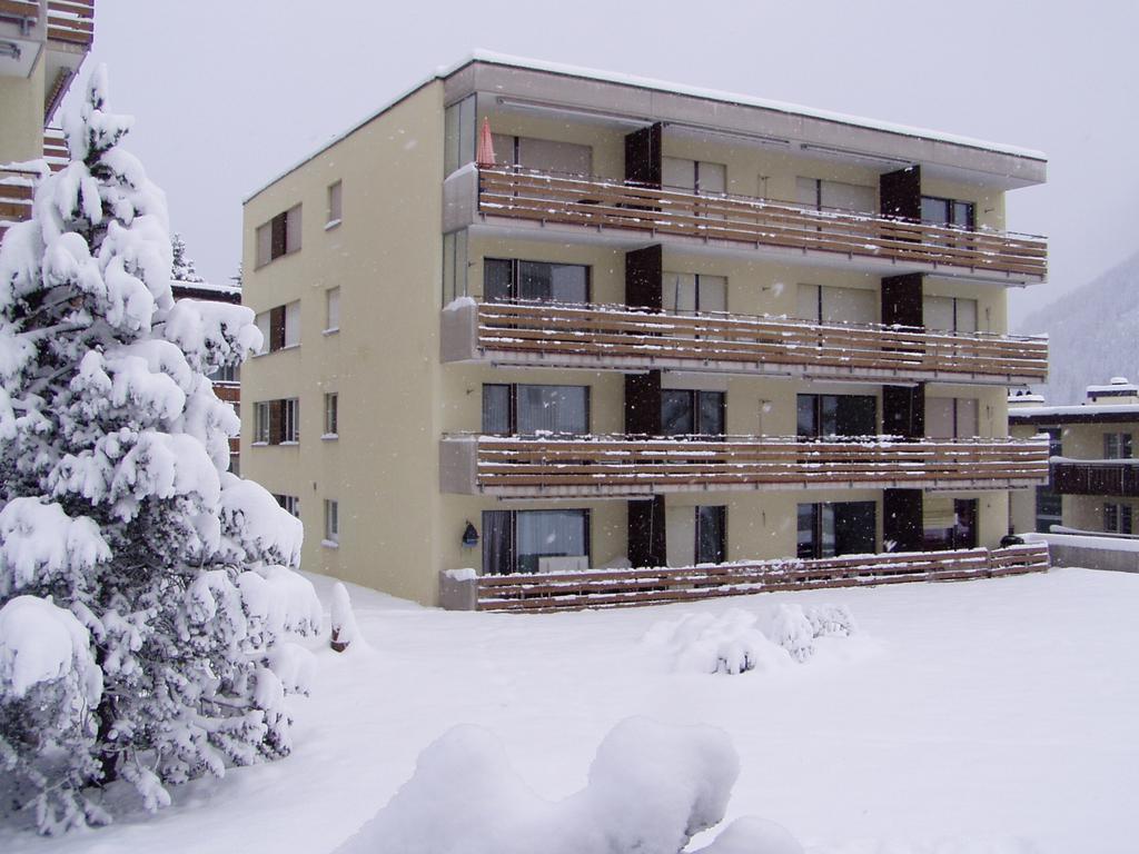 Ferienwohnung In Давос Экстерьер фото